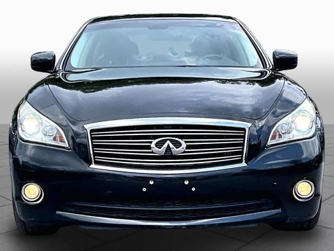 Used 2011 INFINITI M37 w/ Premium Pkg RWD image 3