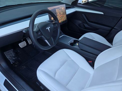 Used 2022 Tesla Model 3 Performance AWD/4WD image 8
