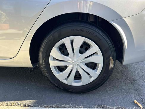 Used 2024 Nissan Versa S image 27