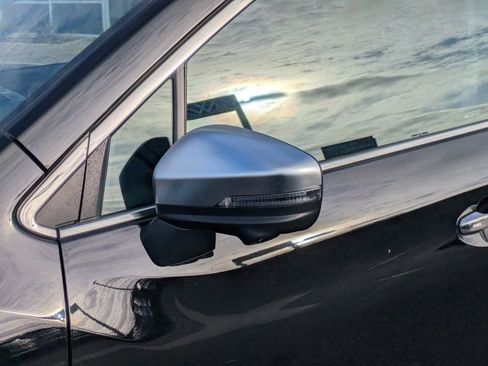 Certified 2023 Subaru Ascent Touring AWD/4WD image 13
