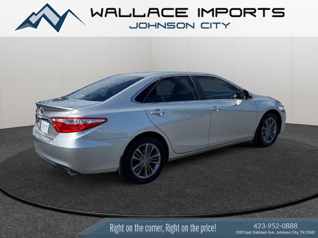 Used 2017 Toyota Camry SE FWD image 5