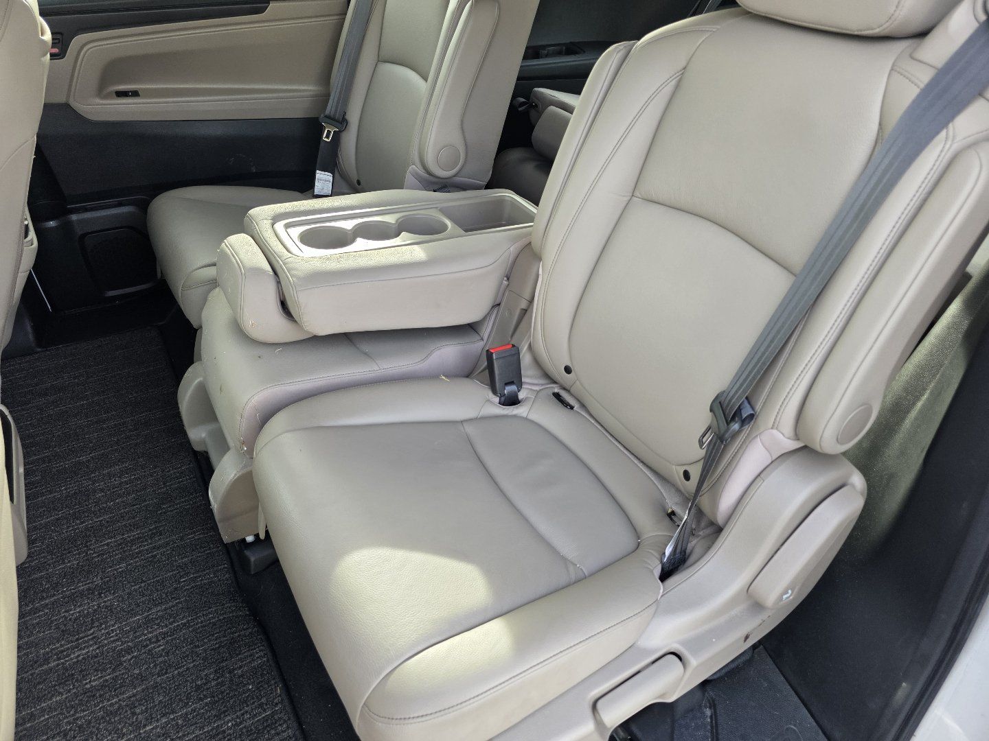 Used 2023 Honda Odyssey Touring image 14