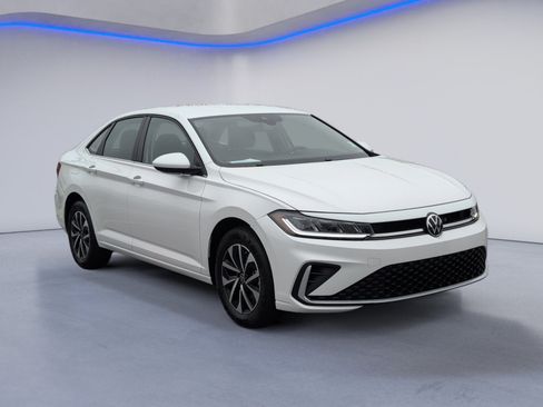 Used 2025 Volkswagen Jetta S FWD image 8