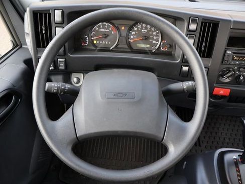 New 2025 Chevrolet Low Cab Forward image 15