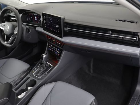 New 2026 Volkswagen Jetta SEL FWD image 21