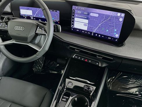 New 2026 Audi Q3 quattro 2.0T AWD/4WD image 6