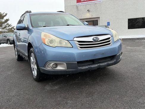 Used 2011 Subaru Outback 2.5i Premium w/ All-Weather Pkg image 41