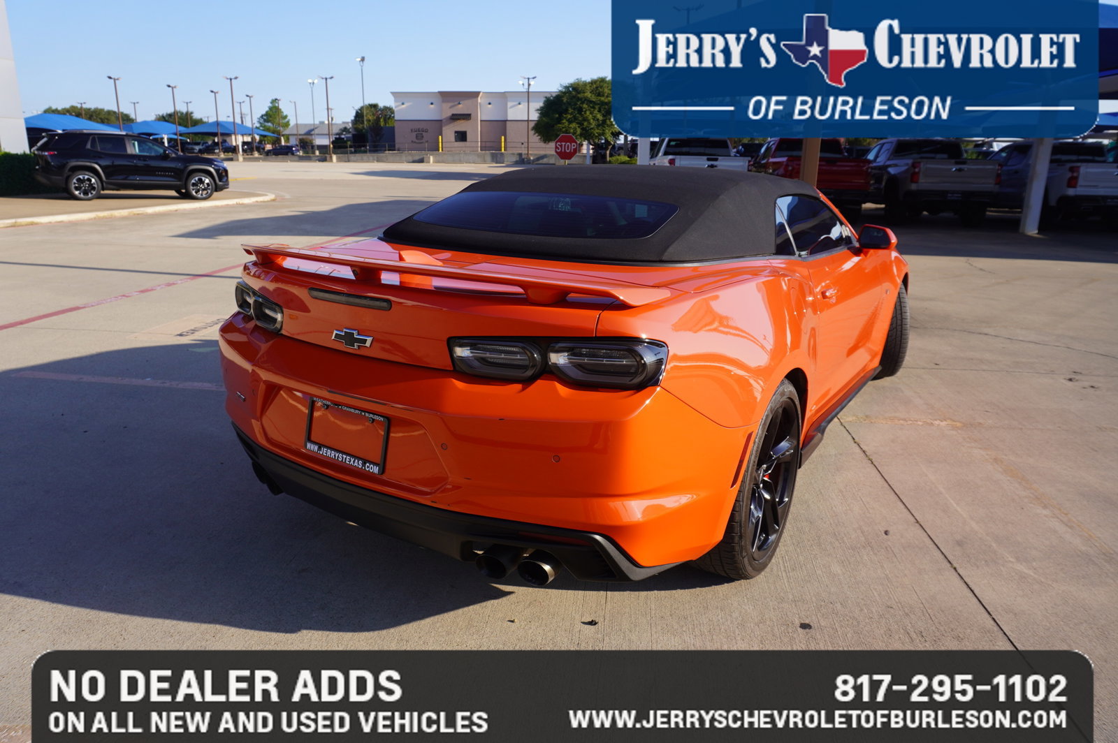 Used 2021 Chevrolet Camaro SS RWD image 8