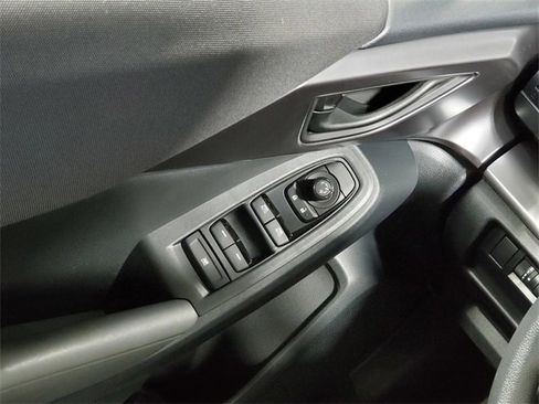 Used 2025 Subaru Impreza 2.0i image 22