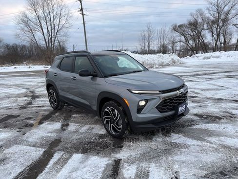 New 2026 Chevrolet TrailBlazer RS w/ Convenience Package image 3