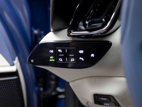 Certified 2023 Ferrari Roma image 27