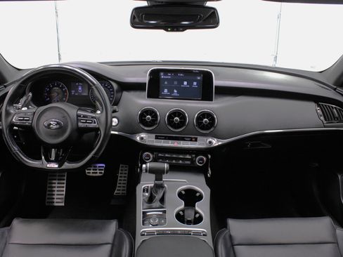 Used 2021 Kia Stinger GT image 47