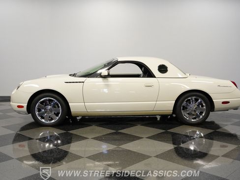 Used 2002 Ford Thunderbird image 7