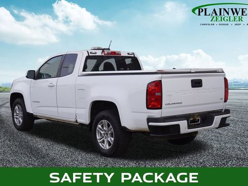 Used 2022 Chevrolet Colorado LT w/ Fleet Safety Package image 2
