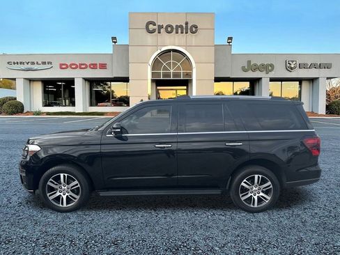 Used 2024 Ford Expedition Limited image 6