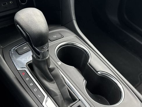 Used 2023 Chevrolet Equinox LT image 22