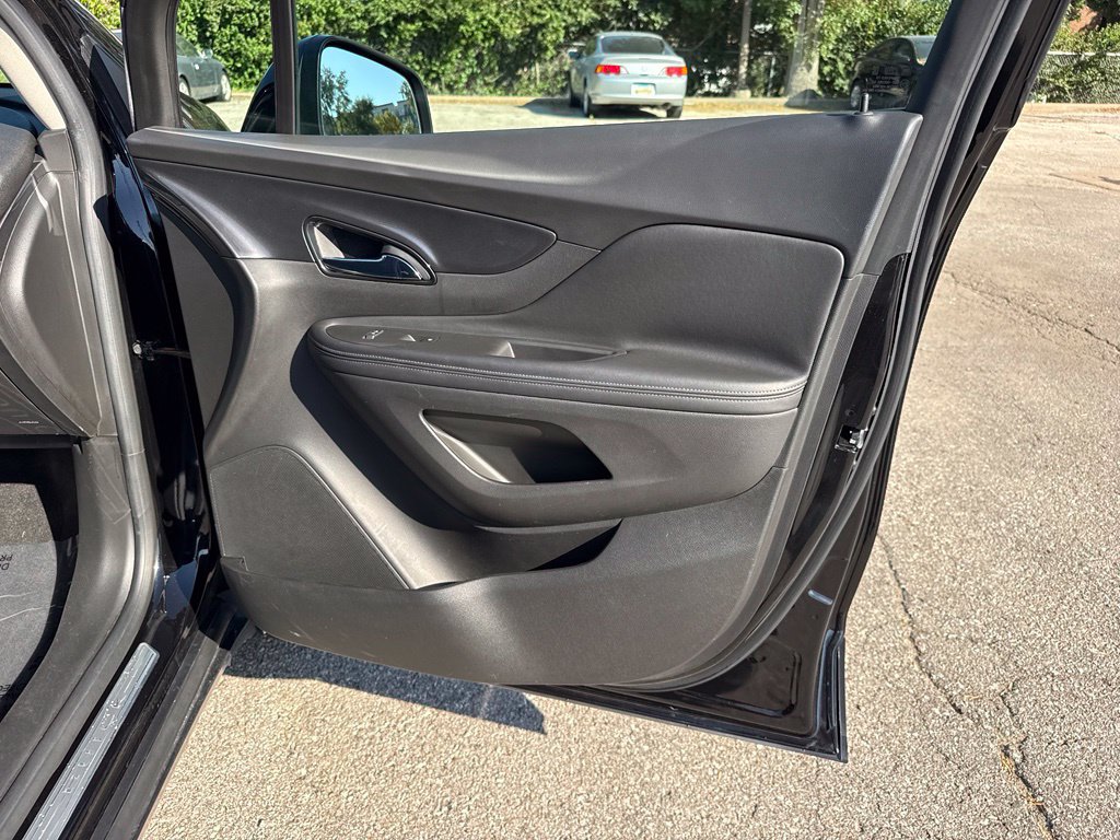 Used 2018 Buick Encore Preferred FWD image 40