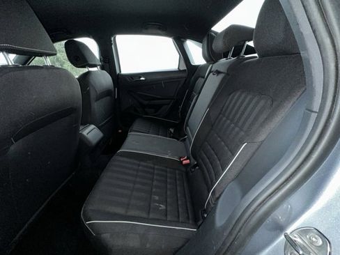 Certified 2023 Volkswagen Jetta Sport image 28