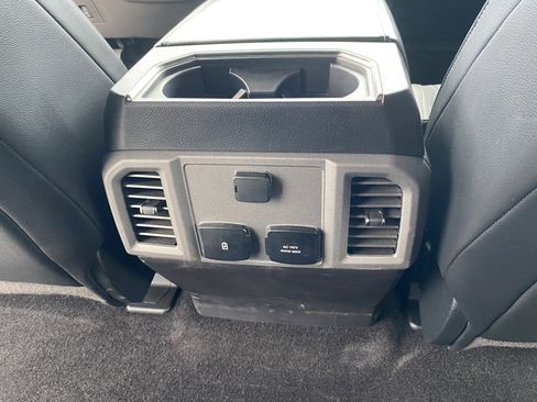 Used 2017 Ford F150 Raptor w/ Equipment Group 802A Luxury image 18