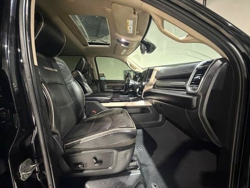 Used 2022 RAM 2500 Laramie AWD/4WD image 15