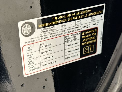 Certified 2022 Mercedes-Benz GLB 250 4MATIC image 37
