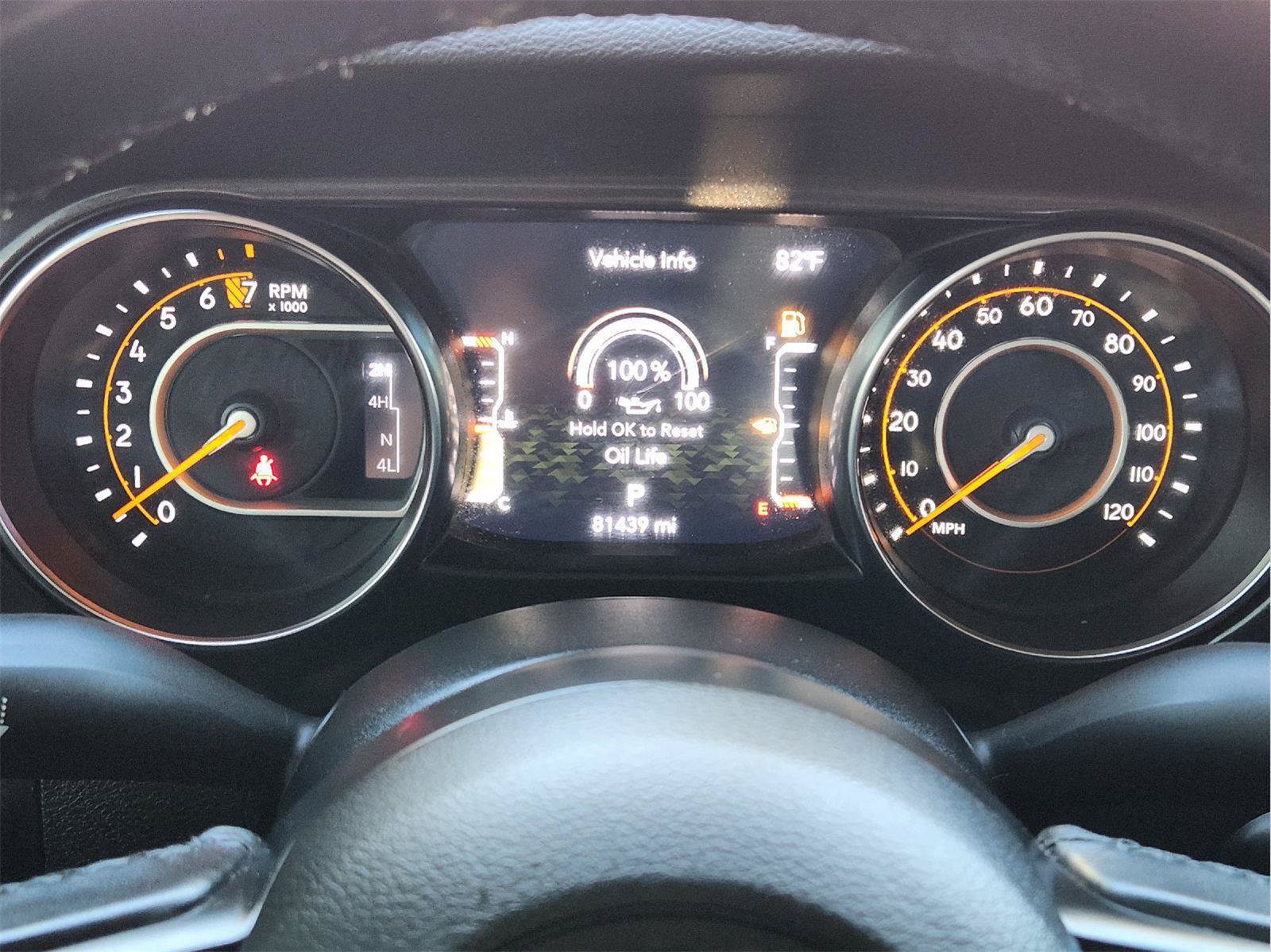 Used 2022 Jeep Gladiator Sport AWD/4WD image 17