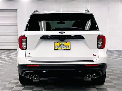 Used 2024 Ford Explorer ST w/ Technology Package image 5