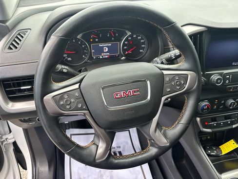 Used 2023 GMC Terrain AT4 AWD/4WD image 25