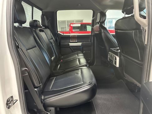 Used 2018 Ford F150 Lariat AWD/4WD image 13