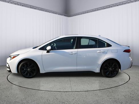 Certified 2023 Toyota Corolla XSE image 4