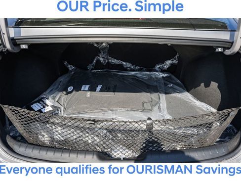 New 2025 Hyundai Elantra Limited image 9