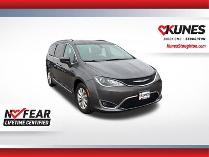 Used 2019 Chrysler Pacifica Touring-L