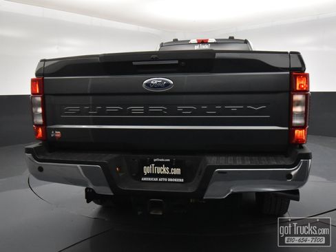 Used 2020 Ford F350 Lariat w/ Lariat Ultimate Package image 5