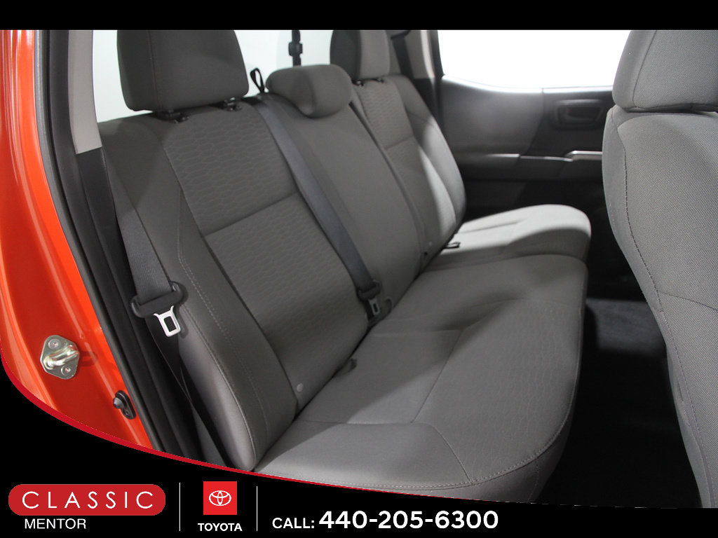 Used 2017 Toyota Tacoma SR5 w/ Tow Package AWD/4WD image 16