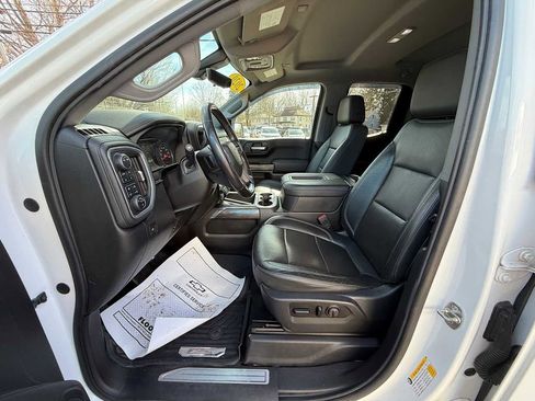 Used 2020 Chevrolet Silverado 1500 LTZ image 18