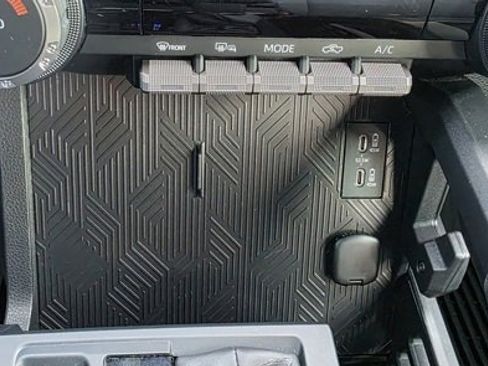 Used 2025 Toyota Tacoma SR5 image 22