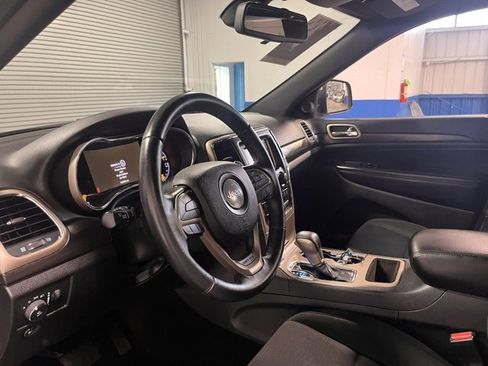 Used 2016 Jeep Grand Cherokee Laredo w/ Quick Order Package 23E image 23