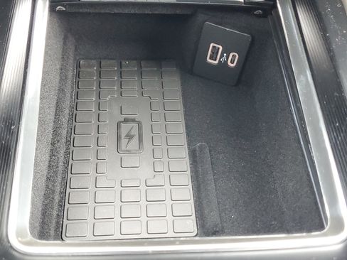 New 2026 Lincoln Corsair Premiere image 23