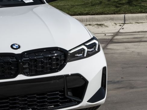 New 2026 BMW M340i xDrive w/ Premium Package image 7