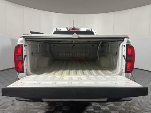 Used 2022 Chevrolet Colorado LT w/ Fleet Safety Package image 27