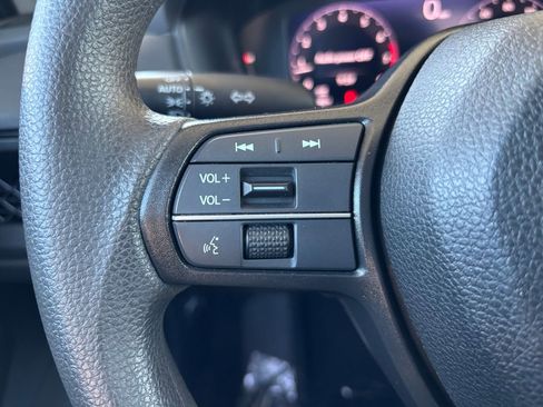 Used 2024 Honda Accord EX image 11
