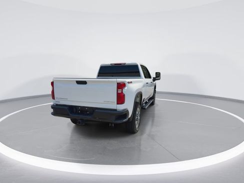 Used 2024 Chevrolet Silverado 2500 Custom w/ Custom Value Package AWD/4WD image 8