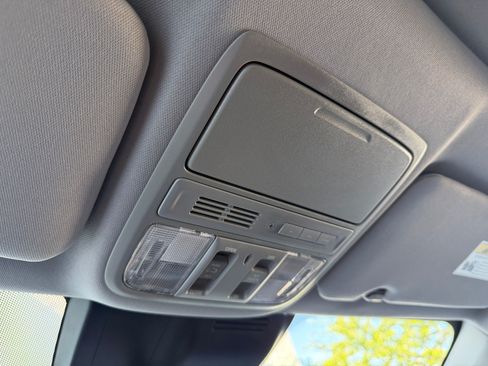 Used 2021 Honda CR-V EX-L image 30