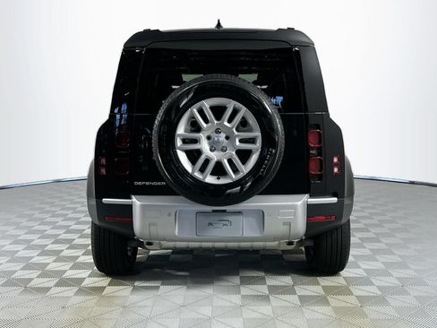Used 2025 Land Rover Defender 110 S AWD/4WD image 6