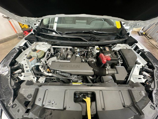 Used 2026 Nissan Rogue SV AWD/4WD image 34