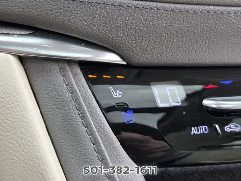 Used 2017 Cadillac XT5 Premium Luxury AWD/4WD image 23