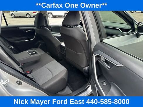 Used 2025 Toyota RAV4 XLE AWD/4WD image 15