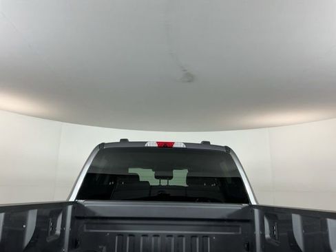 Used 2025 Ford F450 Lariat w/ FX4 Off-Road Package AWD/4WD image 9