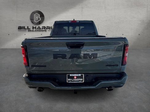 New 2026 RAM 1500 4x4 Crew Cab image 7