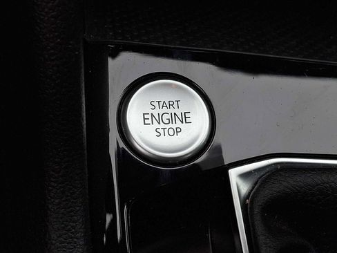 Used 2024 Volkswagen Taos S image 22